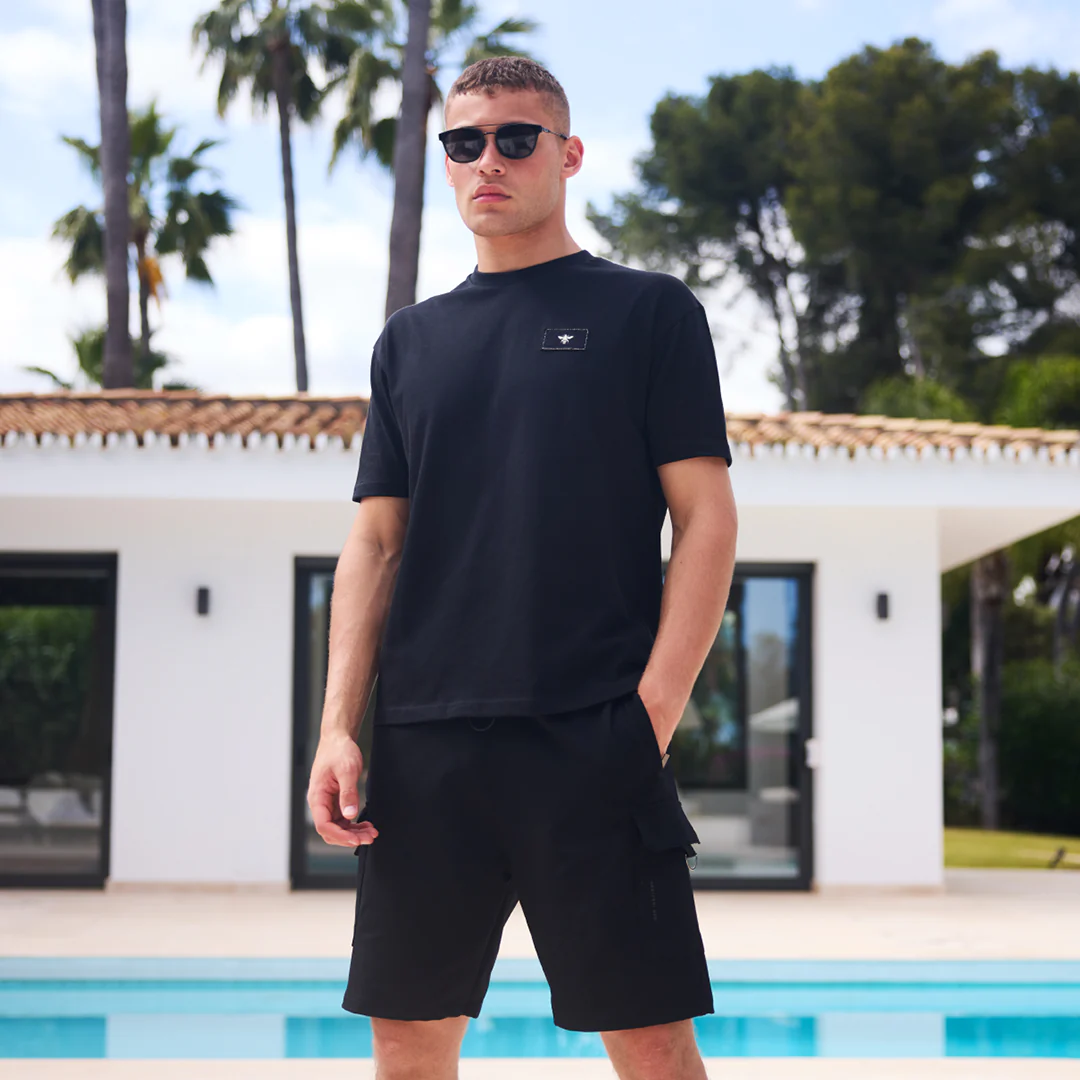 Legacy Logo T-Shirt - Black - Image 7