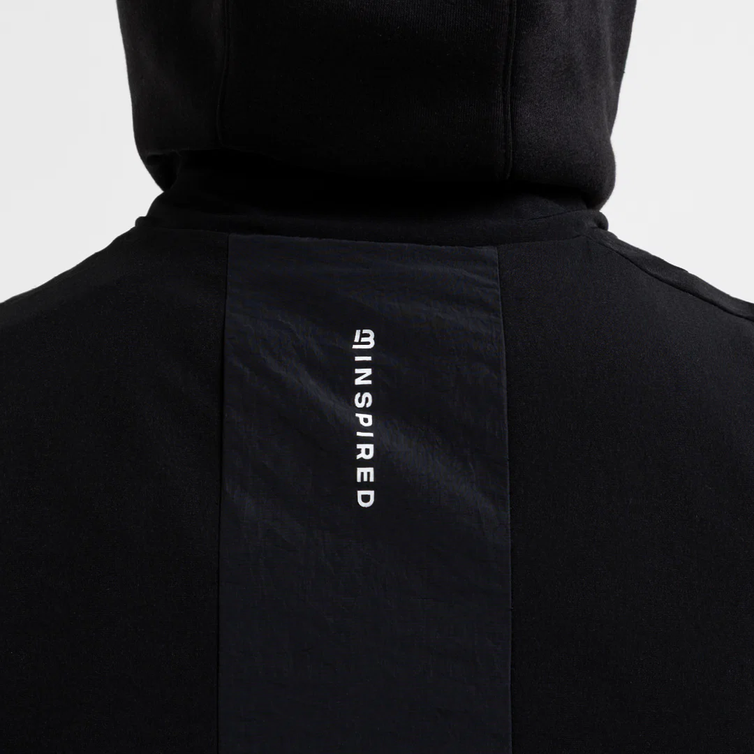 Signature Sports Gilet - Black - Image 6